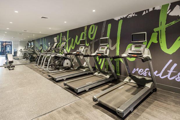 Images Holiday Inn Roanoke Airport-Conference Ctr by IHG