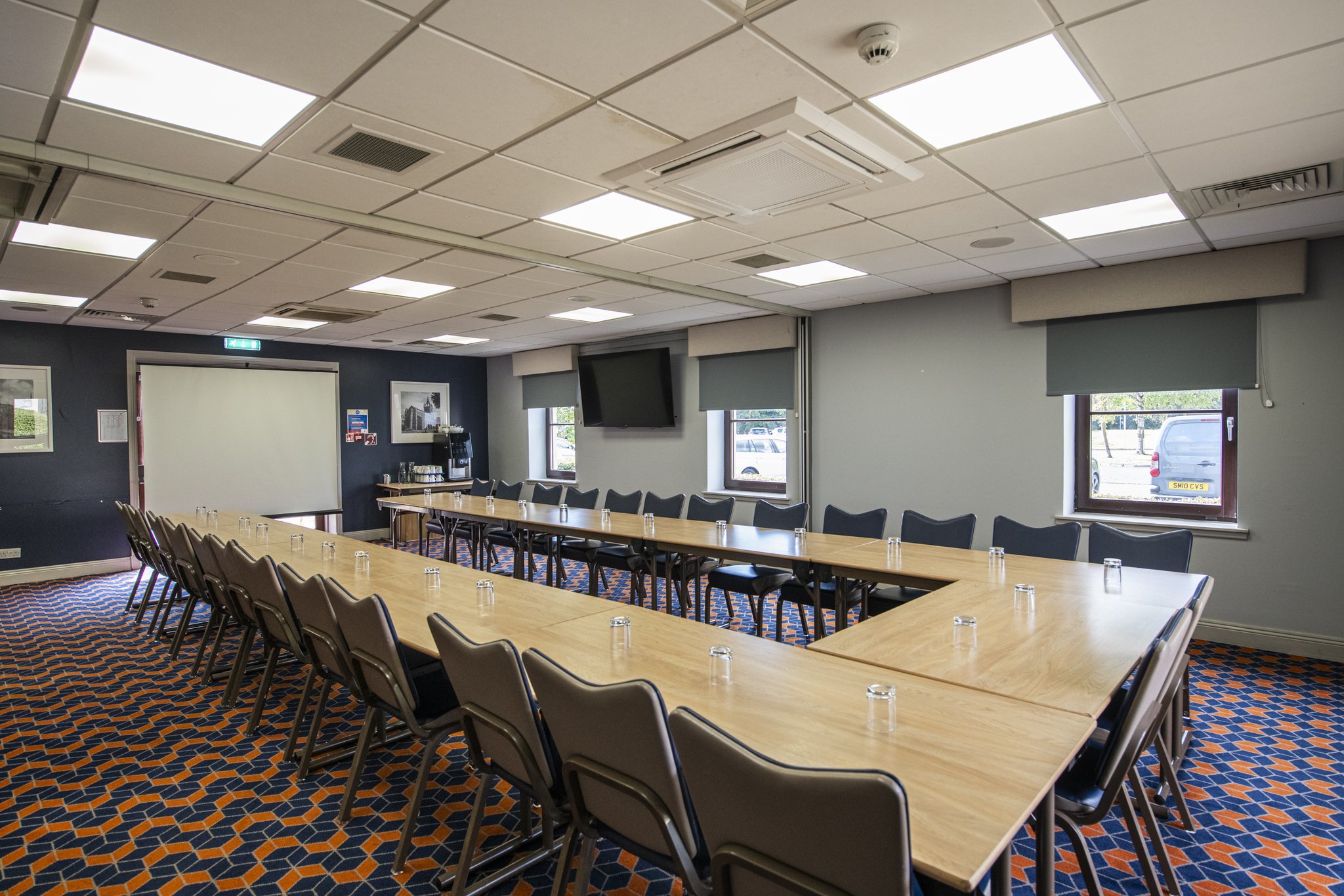 Images Holiday Inn Express Perth by IHG
