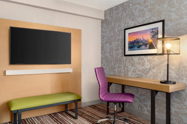 Images Holiday Inn Philadelphia Arpt-Stadium Area by IHG