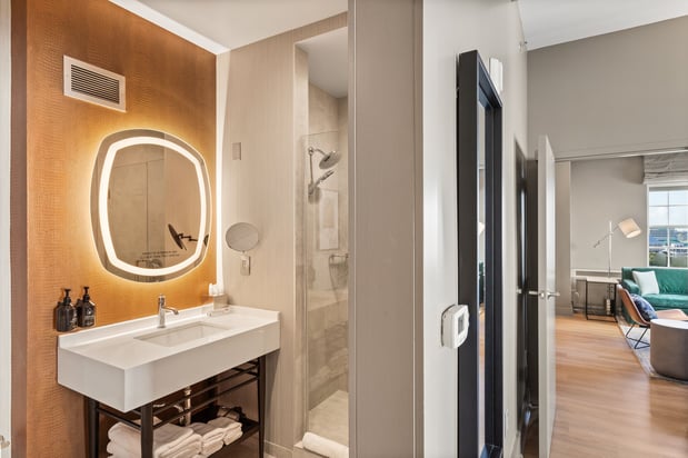 Images Hotel Indigo Baton Rouge Downtown by IHG