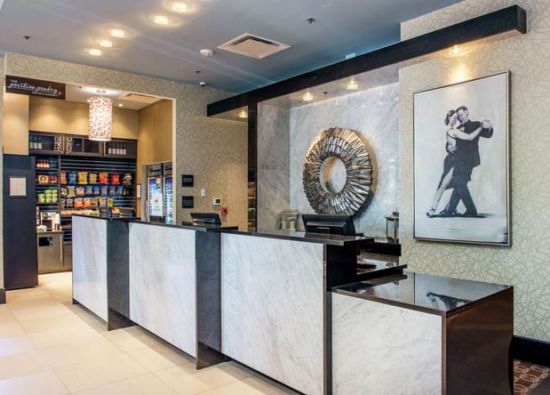 Images Hilton Garden Inn Raleigh /Crabtree Valley