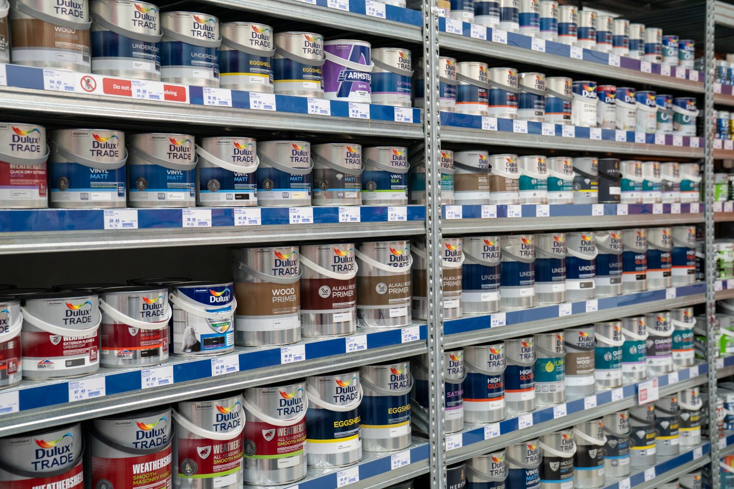 Dulux Paint In-Store