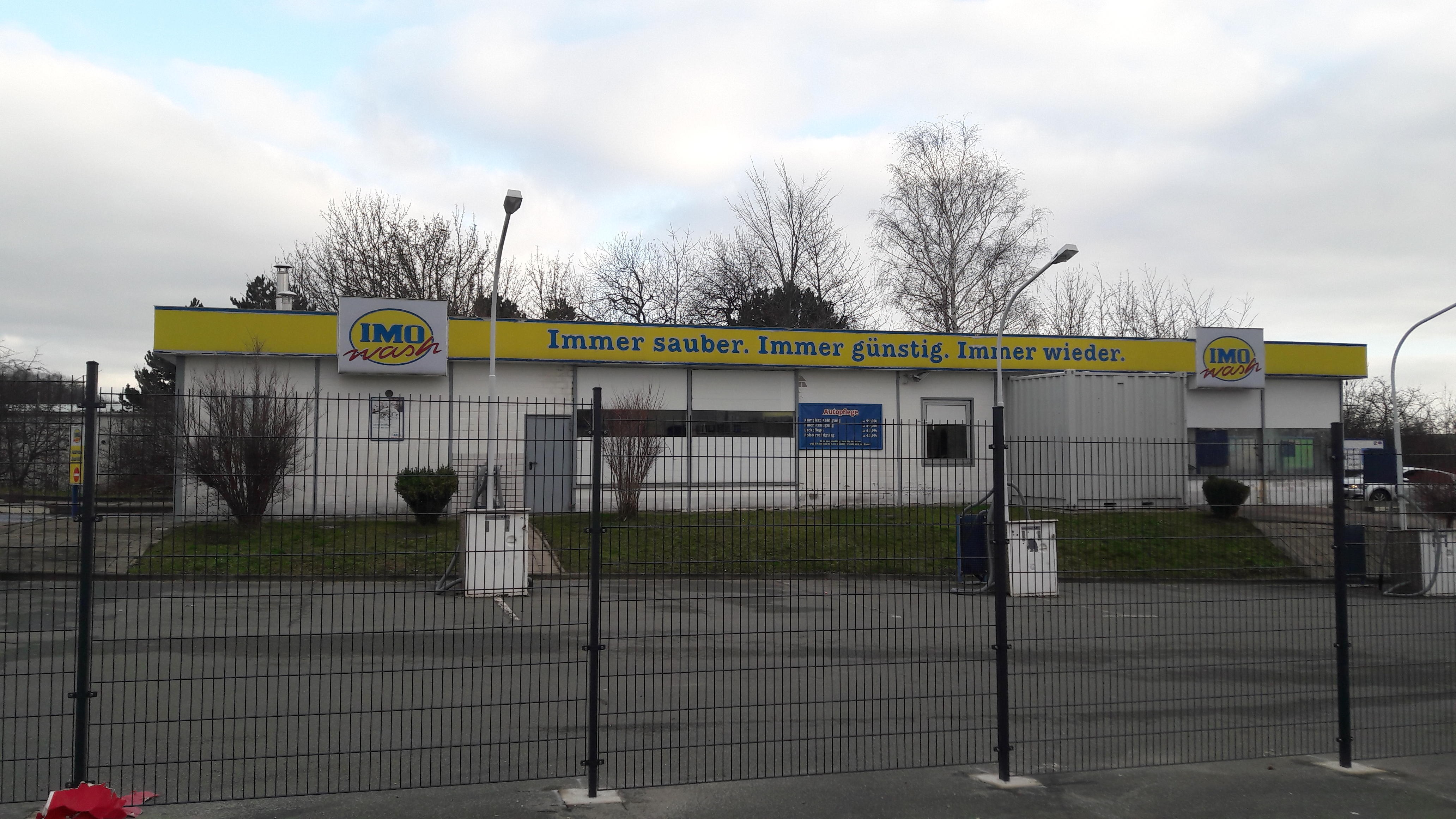 IMO Car Wash, Porschestr. 1 - 3 in Salzgitter