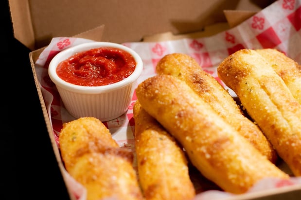 Images Snappy Tomato Pizza