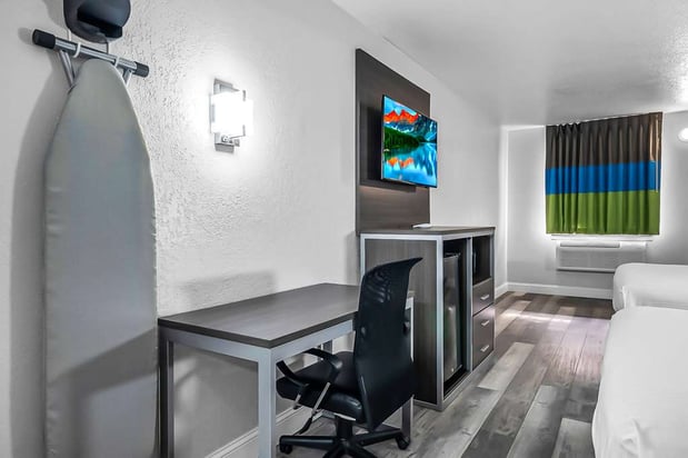 Images SureStay by Best Western Oklahoma City West