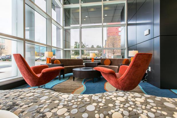 Images Holiday Inn & Suites Chattanooga Downtown, an IHG Hotel