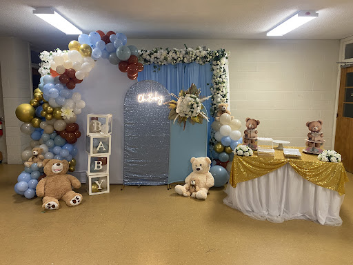 Images Selam’s Bakery, and Decor