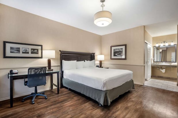 Images Best Western Corona Hotel & Suites