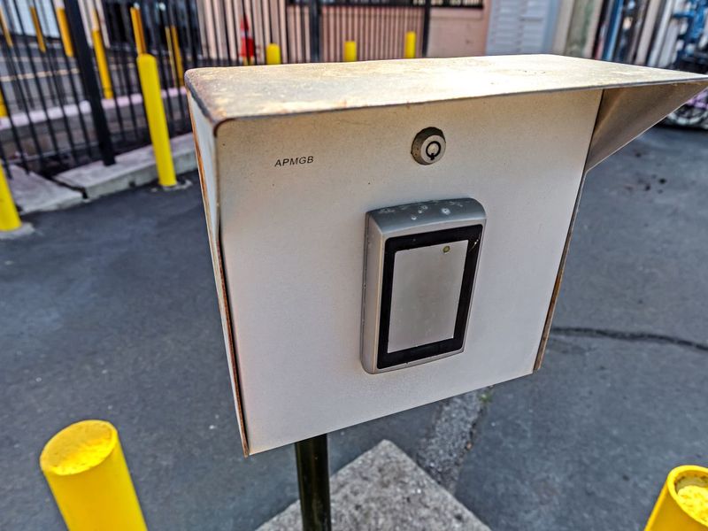Security Gate 