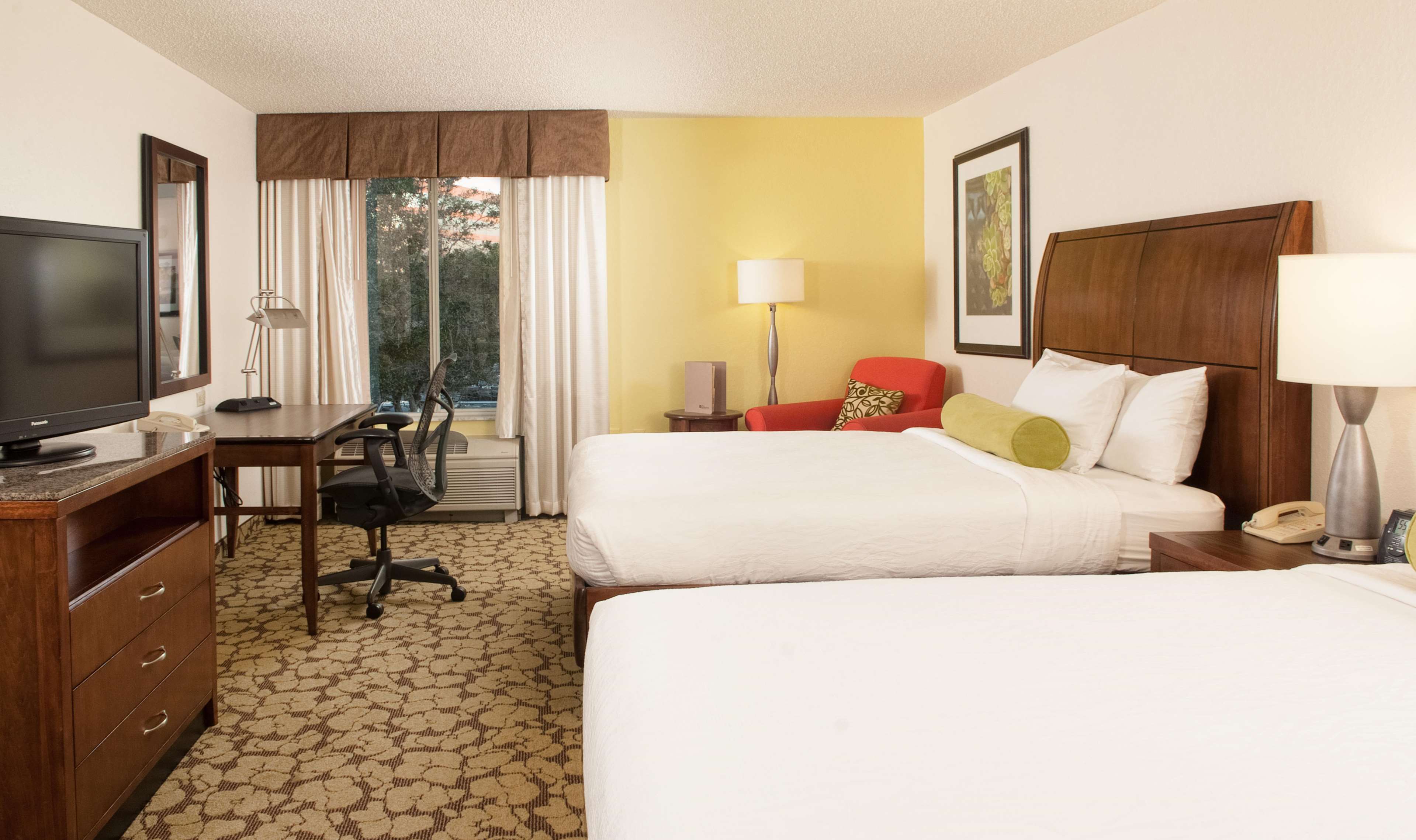 Guest room