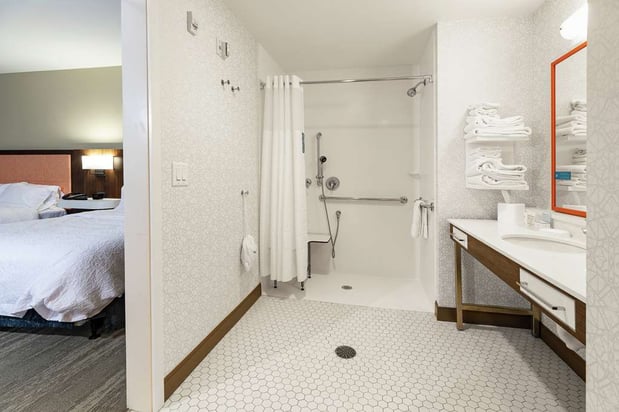 Images Hampton Inn & Suites Columbia Killian Road