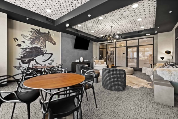 Images Gateway Lofts Lexington