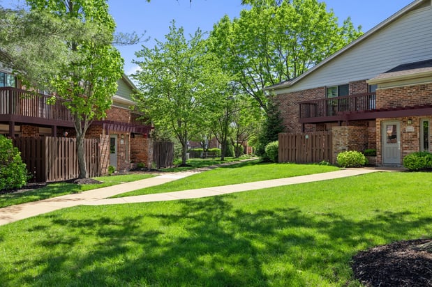 Images Deerfield Apartments