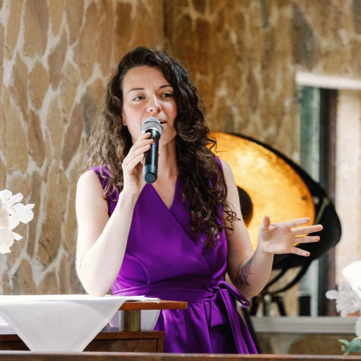 Christina Hein Freie Rednerin & Sängerin in Garbsen