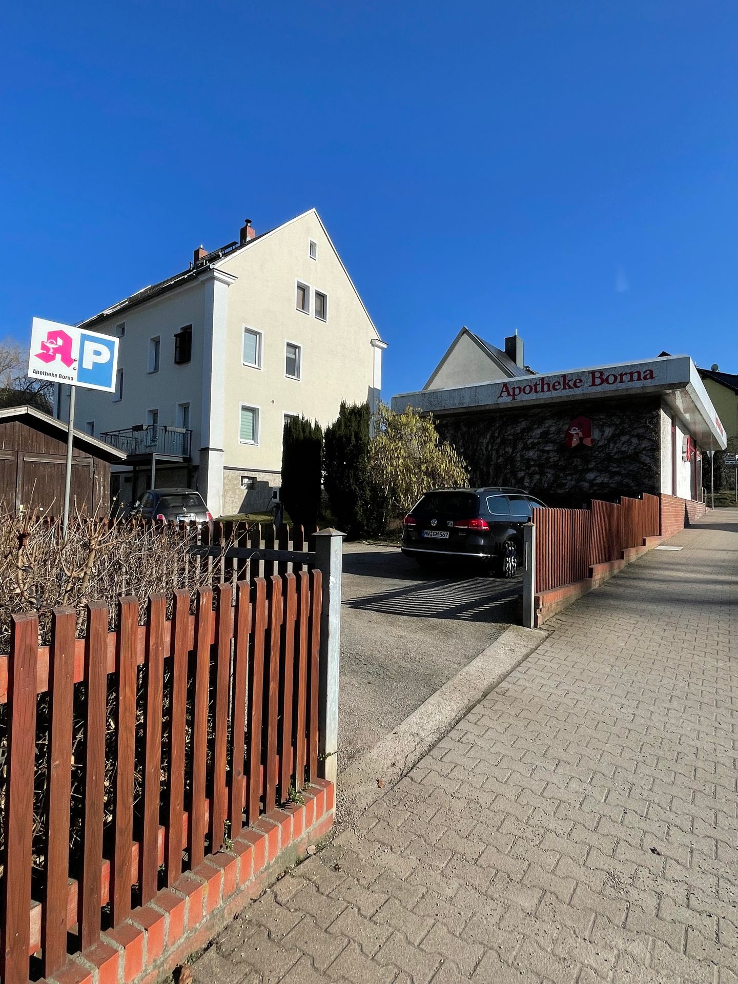 Apotheke Borna, Inhaberin Claudia Rabe e. Kfr., Sandstr. 75 A in Chemnitz