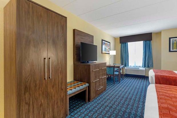 Images Best Western Plus North Shore Hotel
