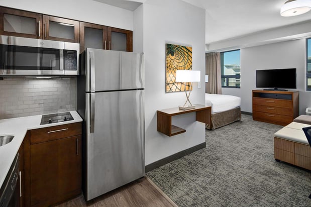 Images Staybridge Suites Irvine - John Wayne Airport by IHG