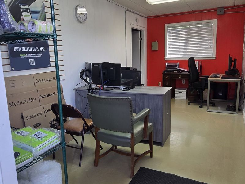 Images Extra Space Storage