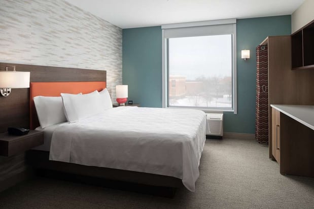 Images Home2 Suites Des Moines at Drake University