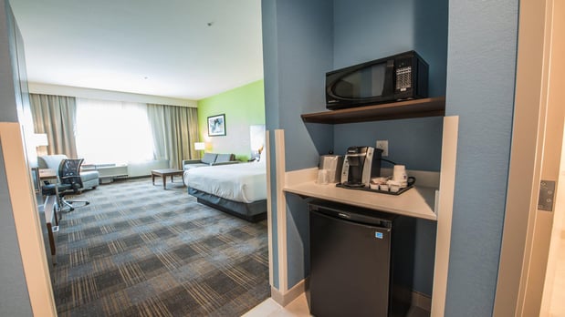 Images Holiday Inn Express & Suites Dripping Springs - Austin Area by IHG
