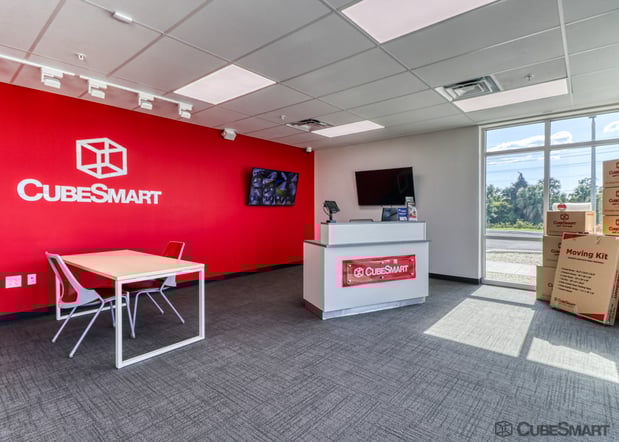 Images CubeSmart Self Storage