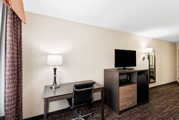 Images Best Western Airport Inn