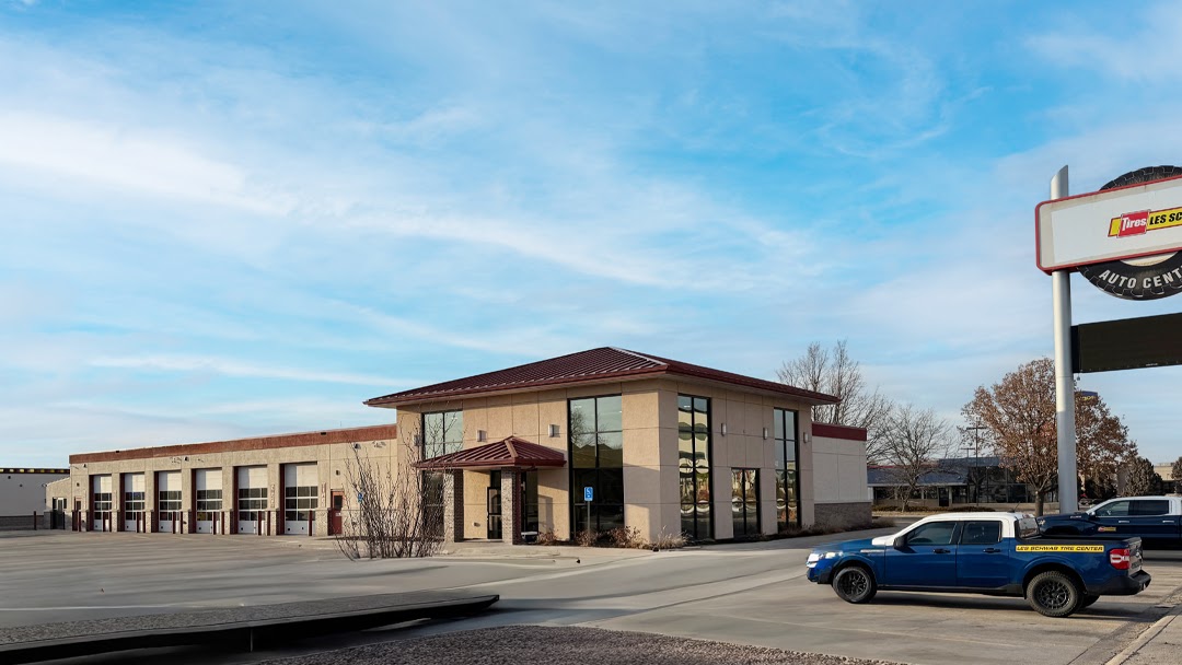 Les Schwab Tire Center