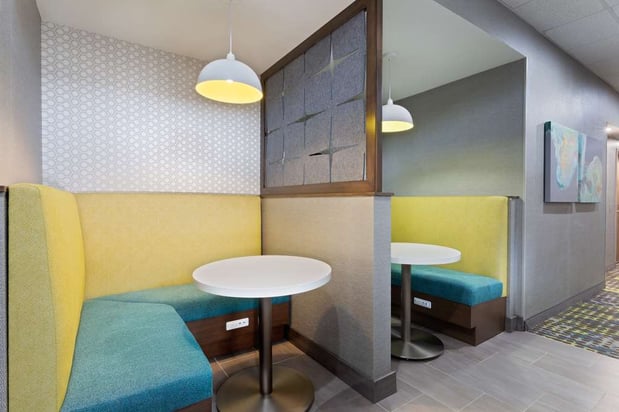 Images Hampton Inn & Suites Orlando Intl Dr N