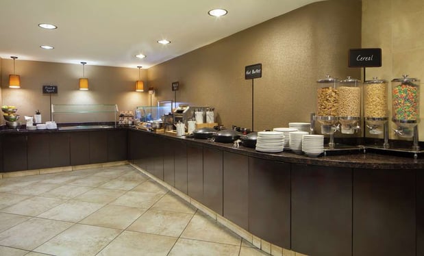 Images Embassy Suites by Hilton Philadelphia Airport