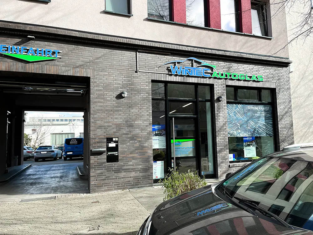 Wintec Autoglas - Freudenberger Autoglas GmbH, Himmelgeisterstr. 60 in Düsseldorf