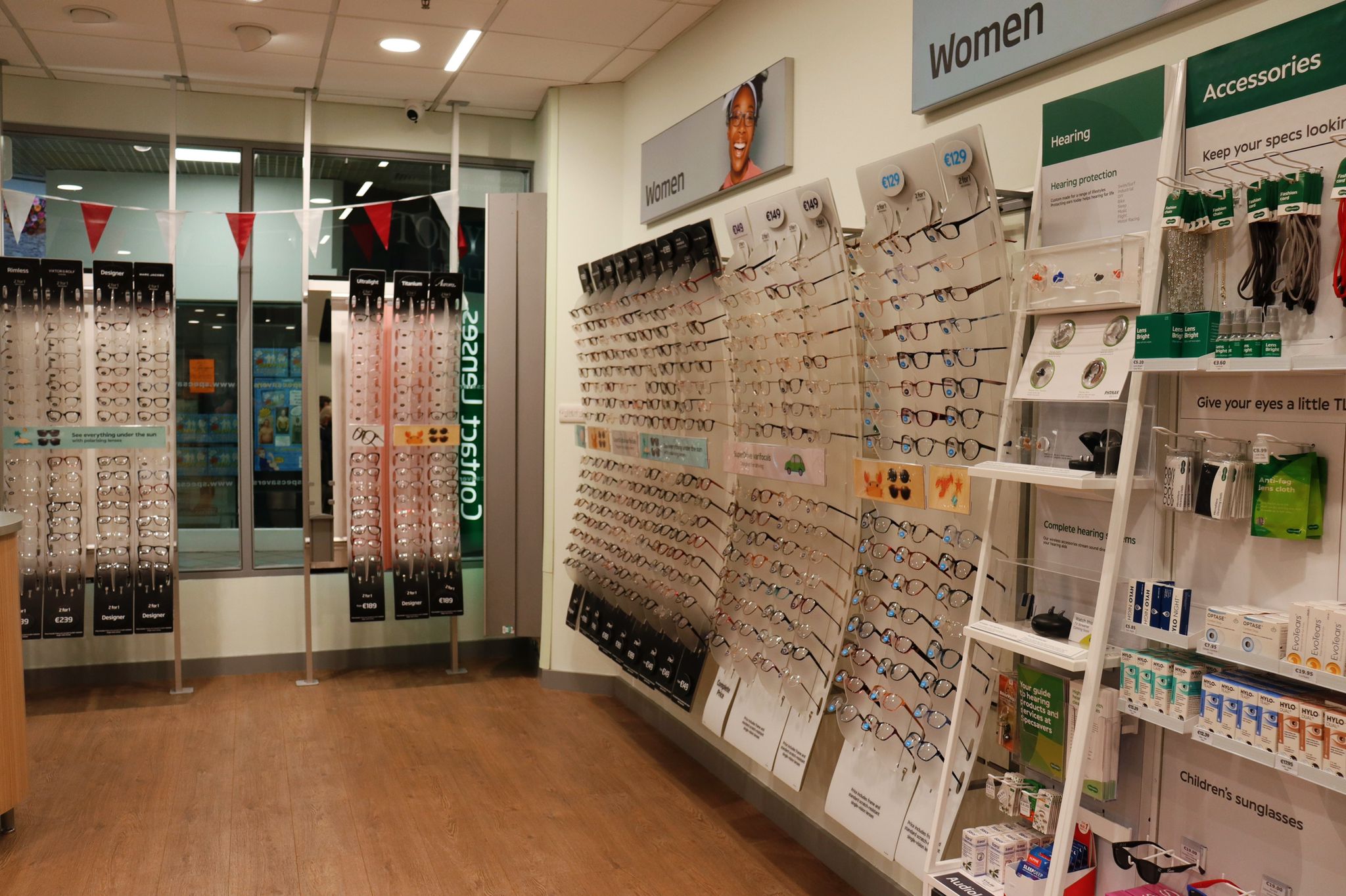 Specsavers Opticians & Audiologists - Galway - Eyre Square Centre 21