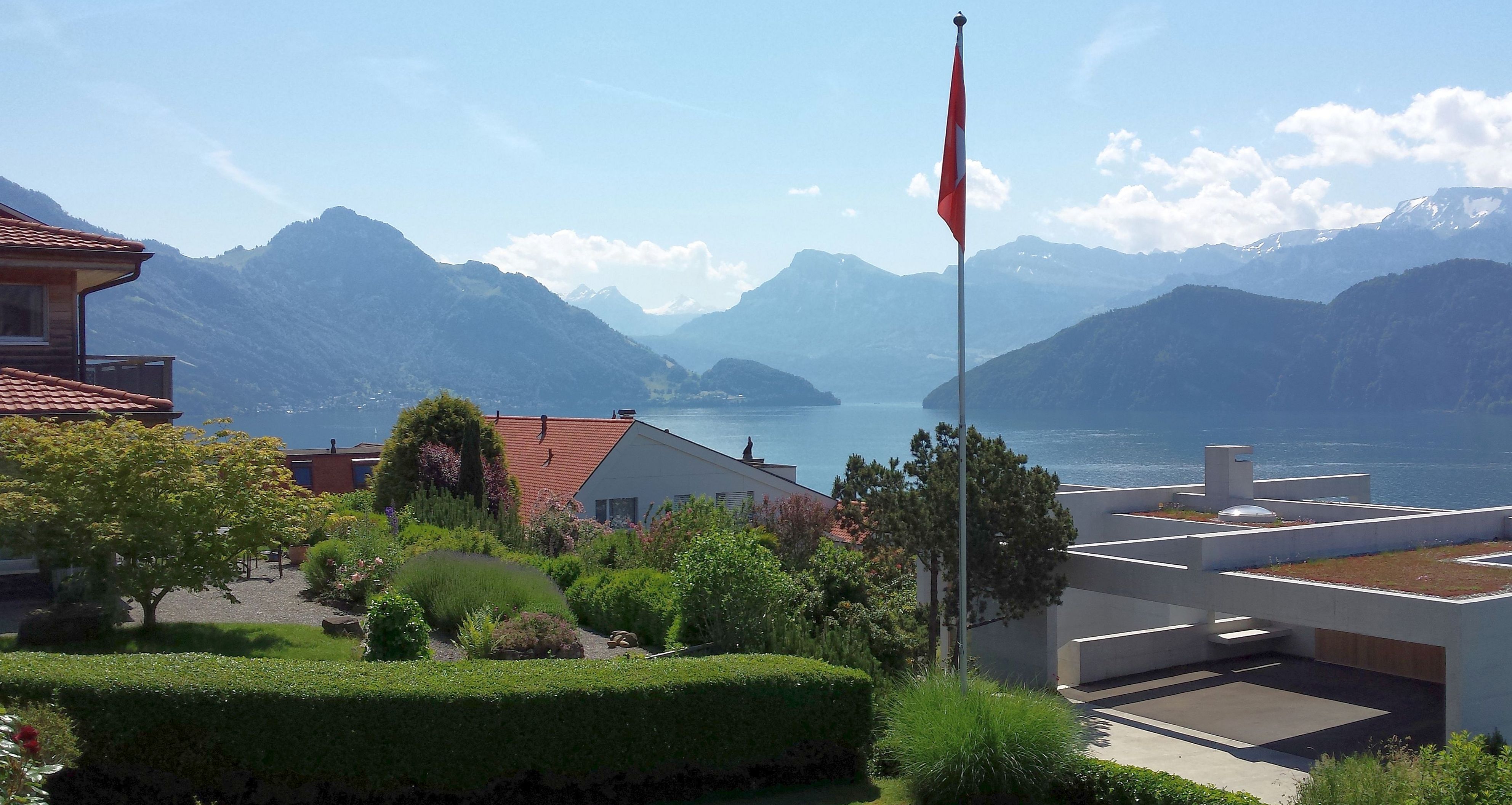 casa panorama immobilien - seit 1987 Ihr Vermarktungsspezialist für Immobilien, Sonnenbergstrasse 19 in Hergiswil