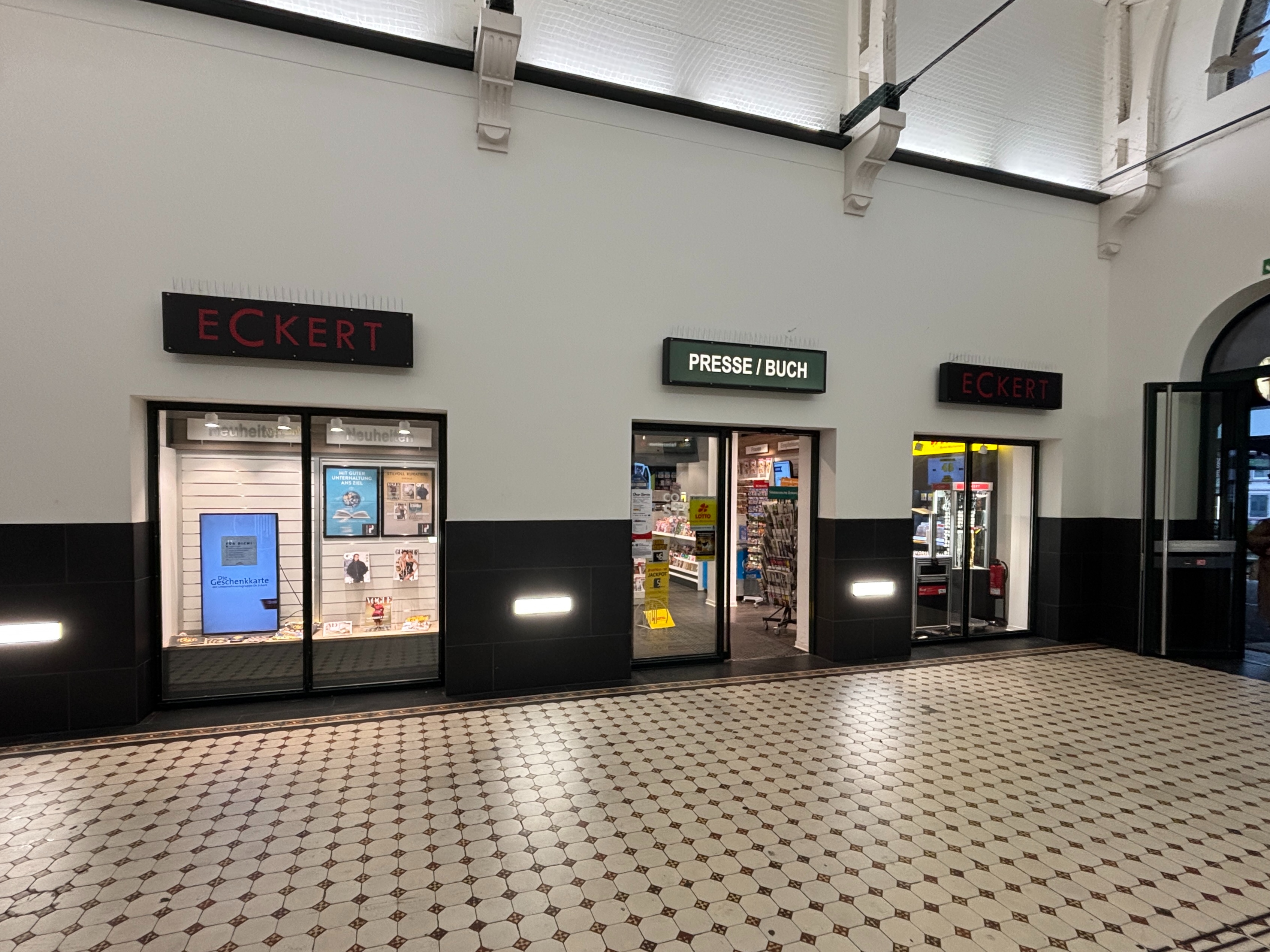 Eckert, Bahnhofstraße 1 in Lörrach