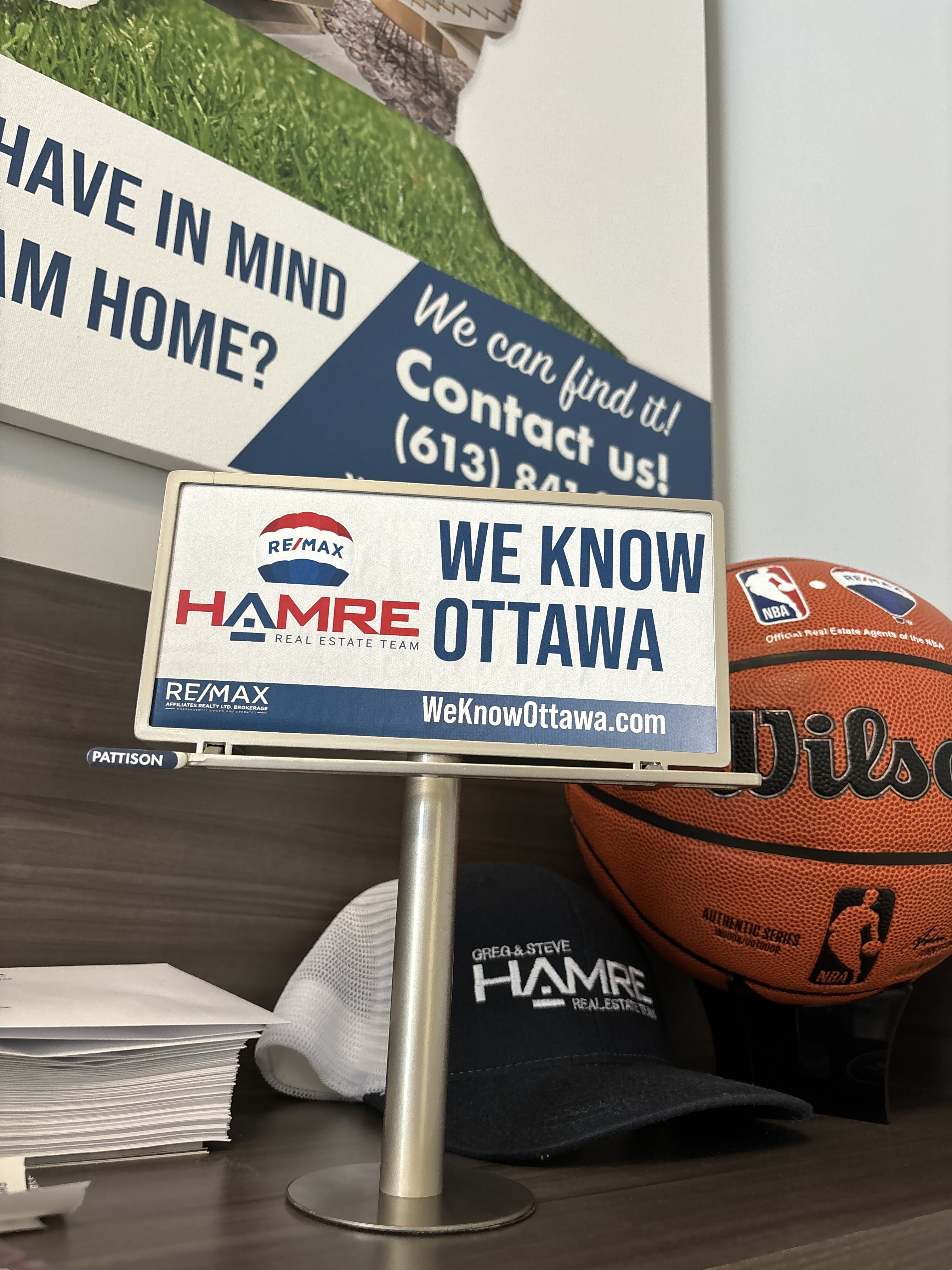 Images Leif Olson - Ottawa Real Estate Agent - Hamre Team RE/MAX Affiliates