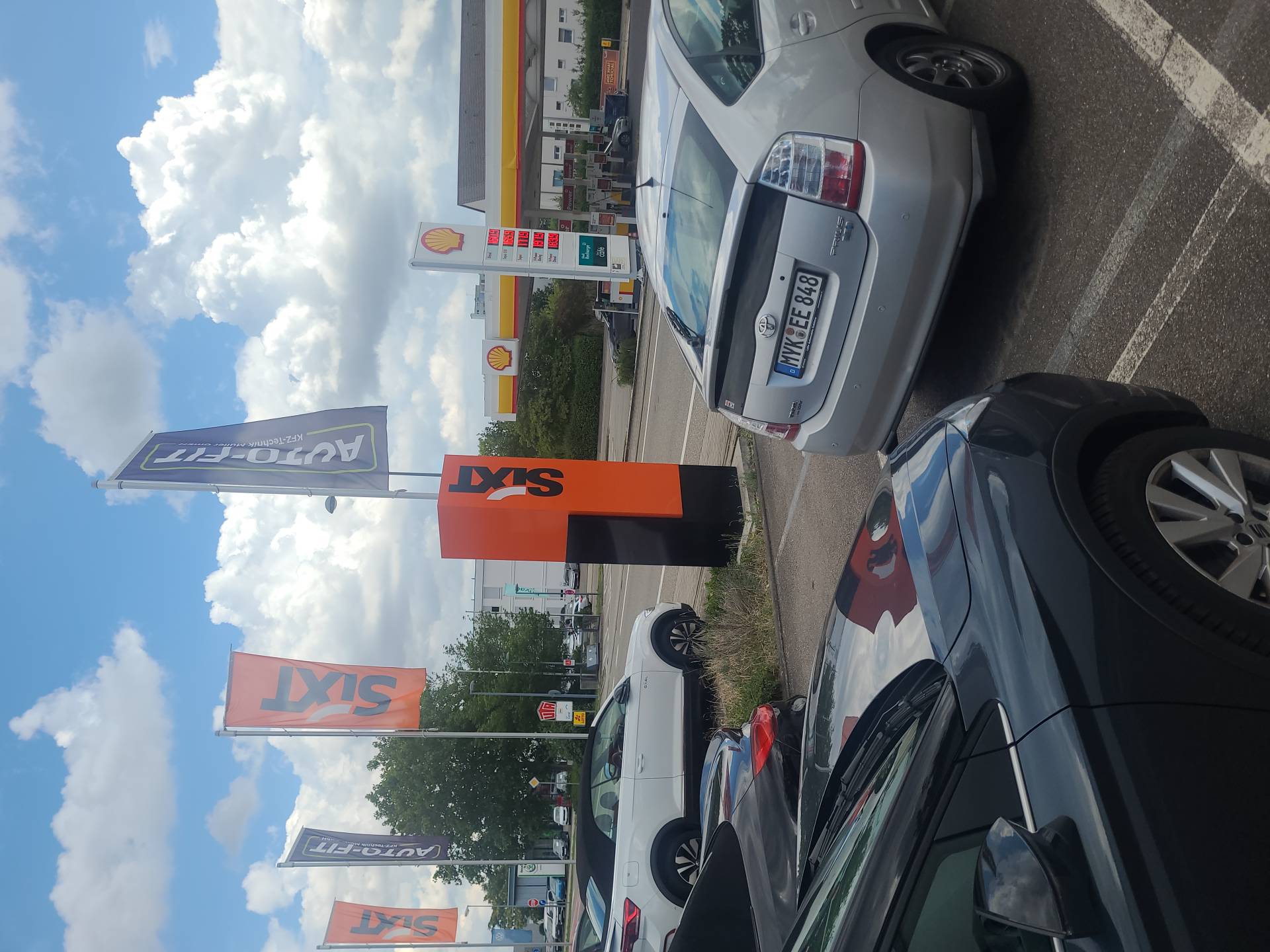 SIXT Autovermietung Neustadt a.d. Weinstraße, Mussbacher Landstraße 21 in Neustadt a.d. Weinstraße