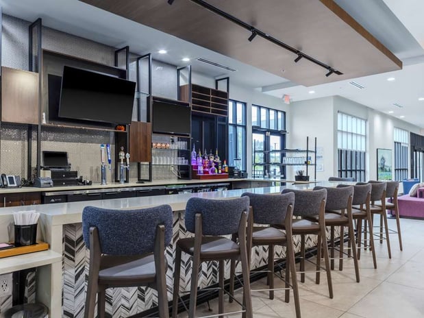 Images Hilton Garden Inn Detroit Utica