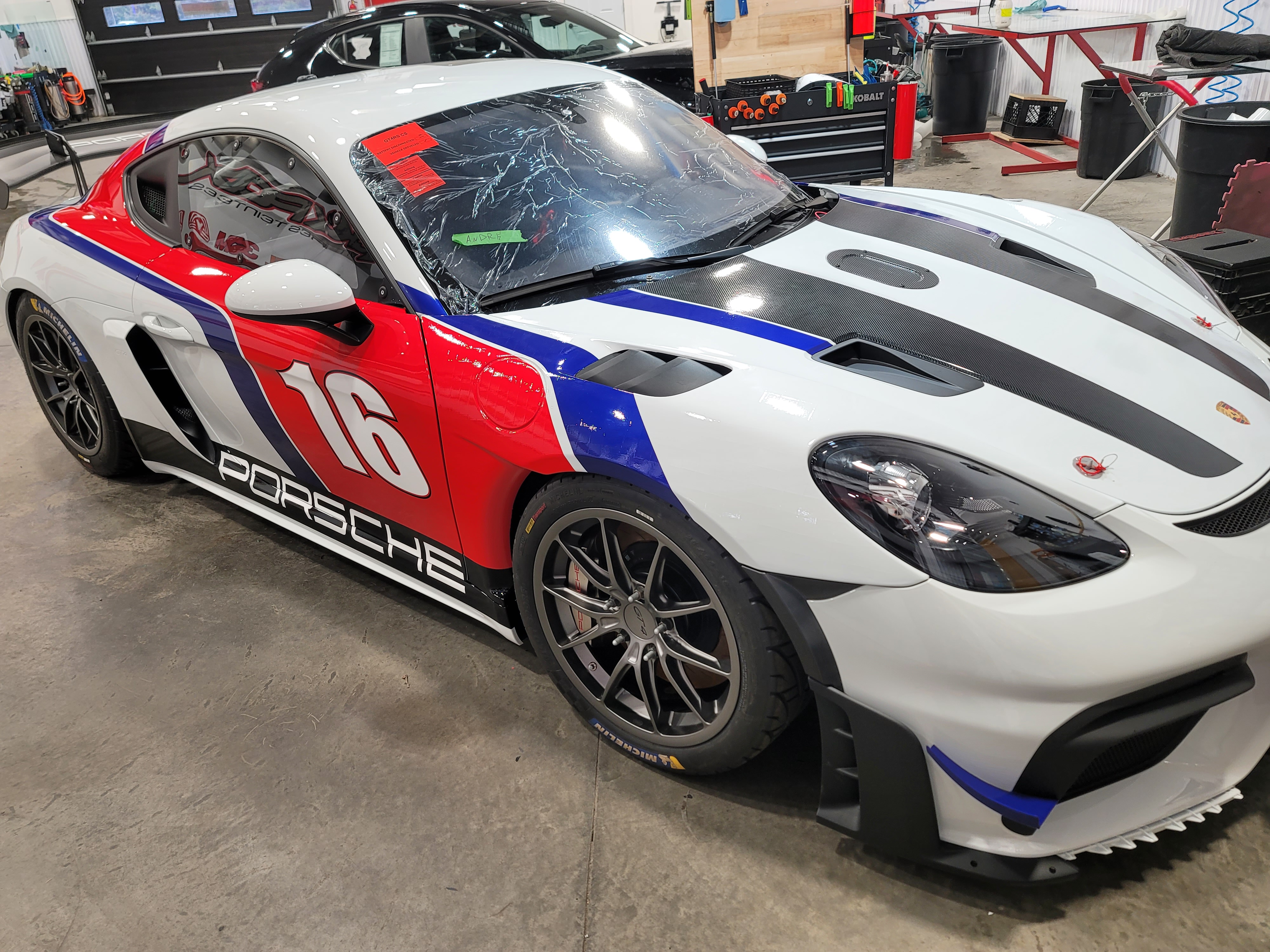 Images Vitres Teintées Black Fox