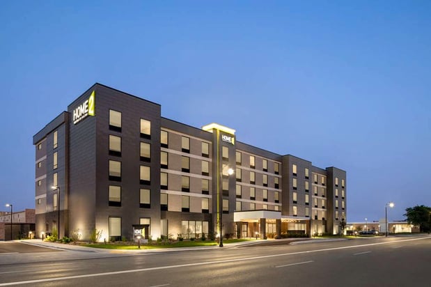 Images Home2 Suites by Hilton Milwaukee West