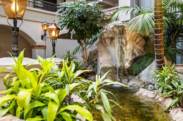 Images Embassy Suites by Hilton Los Angeles International Airport South
