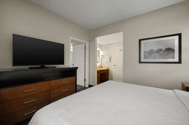 Images Homewood Suites by Hilton Bakersfield