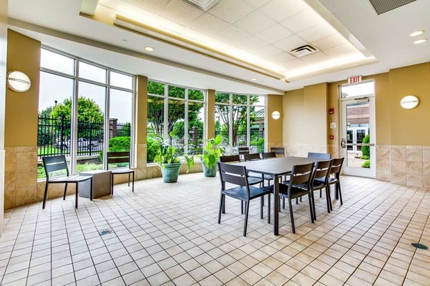 Images Hilton Garden Inn Louisville Airport