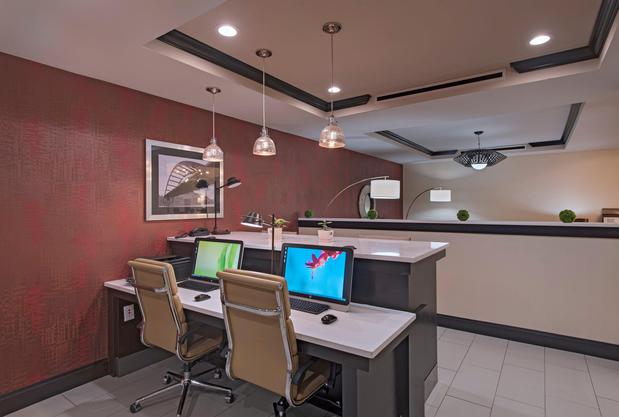 Images Holiday Inn Express & Suites Austin NW - Four Points by IHG