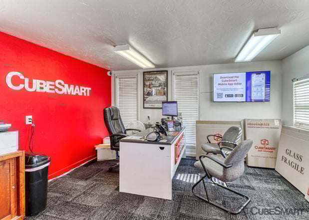 Images CubeSmart Self Storage