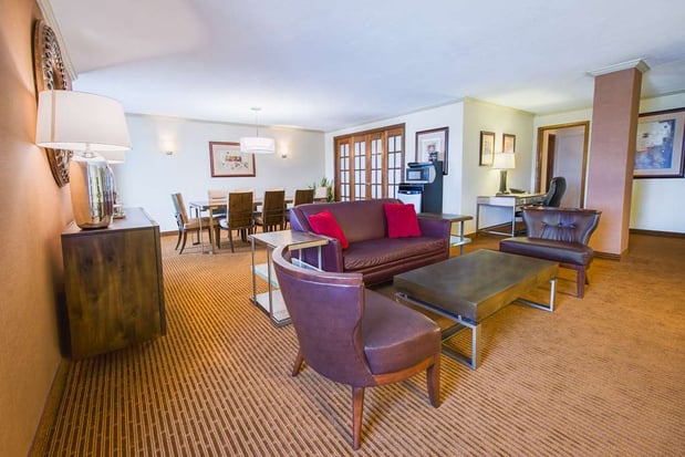 Images DoubleTree by Hilton Hotel Philadelphia Airport