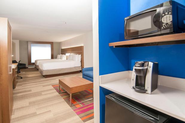 Images Holiday Inn Express & Suites Plano West - Frisco by IHG
