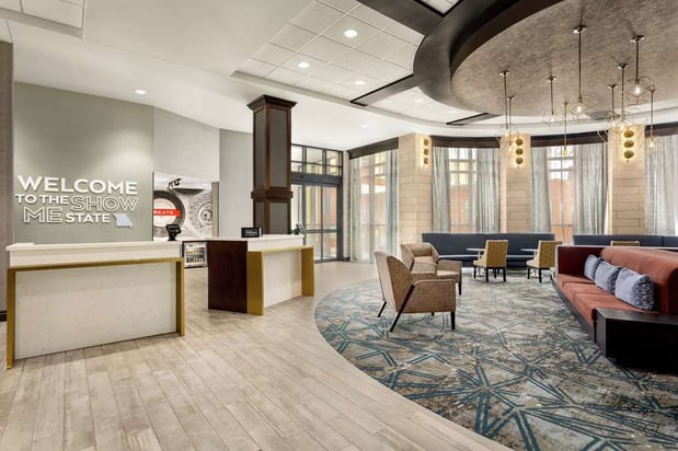 Images Hampton Inn & Suites Kansas City Downtown Crossroads