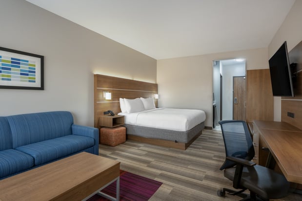 Images Holiday Inn Express & Suites Gilbert – Mesa Gateway Airport by IHG