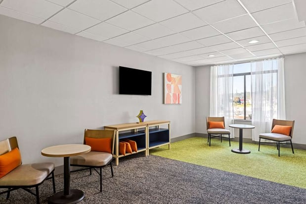 Images Spark by Hilton Port Wentworth Savannah