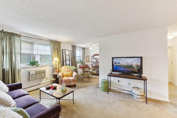 Images Ridgeview Apartment Homes
