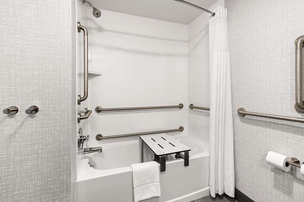 Images Hampton Inn Seekonk